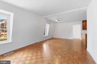 9800 Germantown Pike in Lafayette Hill, PA - Building Photo - Building Photo