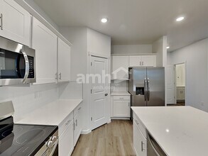 26197 E Calhoun Pl in Aurora, CO - Building Photo - Building Photo
