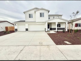 2476 Cellar St in Manteca, CA - Building Photo