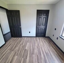 153 S 7th St, Unit 2 in Newark, NJ - Building Photo - Building Photo