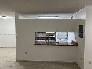 15605 SW 74th Cir Dr in Miami, FL - Building Photo - Building Photo