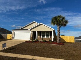 685 Whispering Creek Ave in Freeport, FL - Building Photo