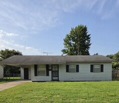 825 Mayfair in Blytheville, AR - Building Photo