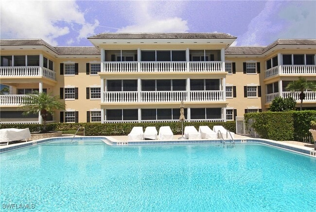property at 666 3rd St S