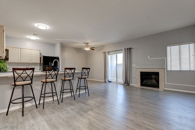 855 N Stephanie St in Henderson, NV - Building Photo - Building Photo