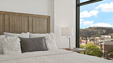 1947 Vermont Ave NW in Washington, DC - Building Photo - Building Photo