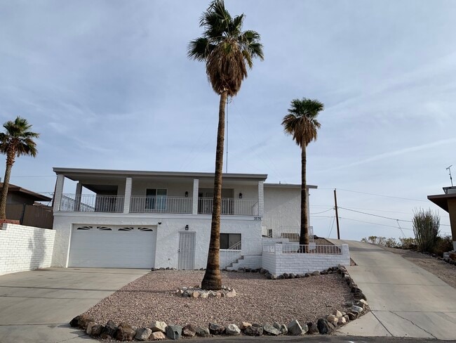 property at 3576 Stanford Dr