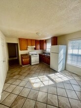 2314 Mistletoe St in Waco, TX - Building Photo - Building Photo