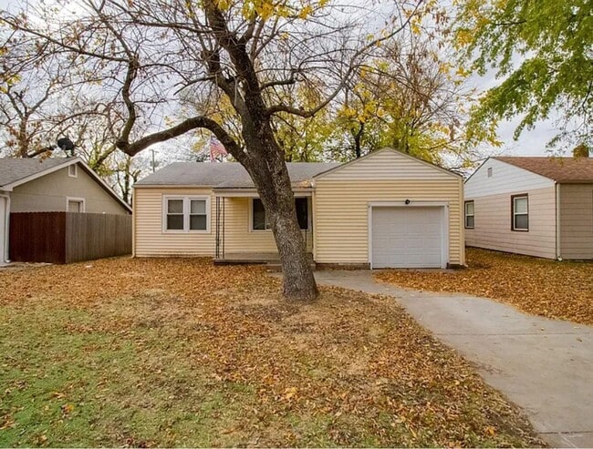 property at 1839 S Mosley Ave