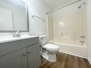 209 Oakwood Ln in Elizabeth City, NC - Building Photo - Building Photo