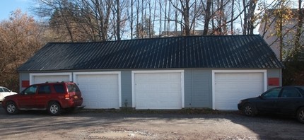 87-91 E Main St in Morrisville, NY - Building Photo - Other