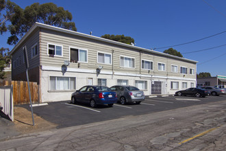 7560 North Ave in Lemon Grove, CA - Building Photo - Building Photo