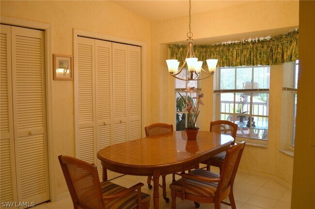 8055 Tiger Cove in Naples, FL - Building Photo - Building Photo