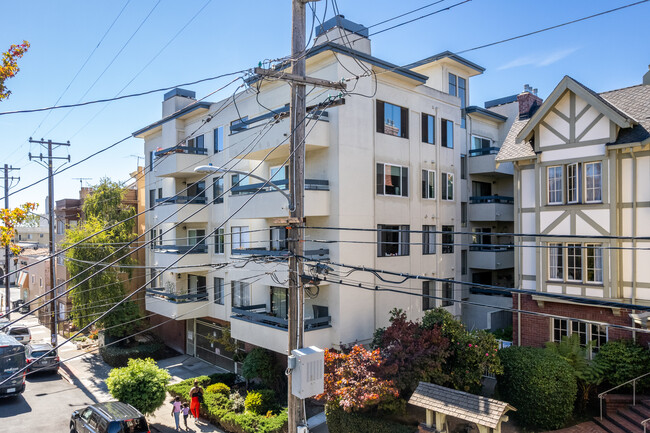 The Belmont Staten in Oakland, CA - Building Photo - Building Photo