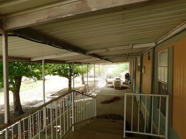 163 Striper Rd in Del Rio, TX - Building Photo - Building Photo