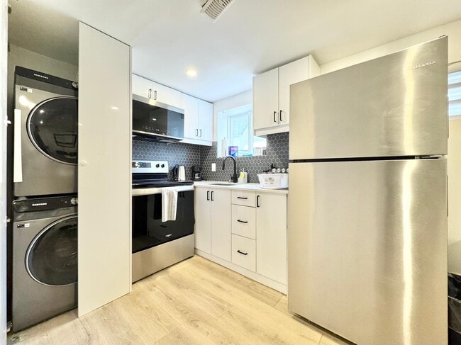 34 Church St in Port Colborne, ON - Building Photo - Building Photo