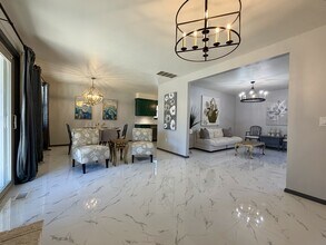 1518 Cinderella Ave in Norman, OK - Building Photo - Building Photo