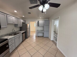 5532 N 19th Ave in Phoenix, AZ - Building Photo - Building Photo