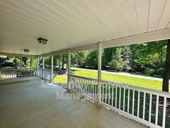 5904 Copper Trail in Raleigh, NC - Foto de edificio - Building Photo