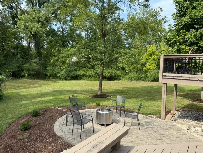 11350 Meadowside Dr in St. Louis, MO - Building Photo - Building Photo