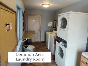 2364 Wi 16, Unit 1 in La crosse, WI - Building Photo - Building Photo