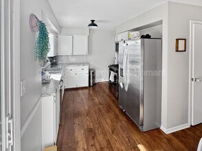 1482 Harding St NW in Grand Rapids, MI - Building Photo - Building Photo