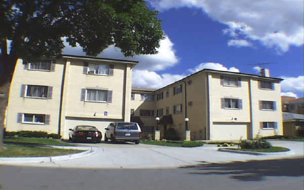 1362 Jefferson St in Des Plaines, IL - Building Photo