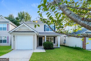 305 Barshay Dr in Covington, GA - Building Photo