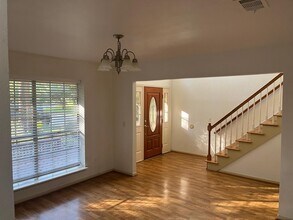 38 Tall Sky Pl in The Woodlands, TX - Building Photo - Building Photo