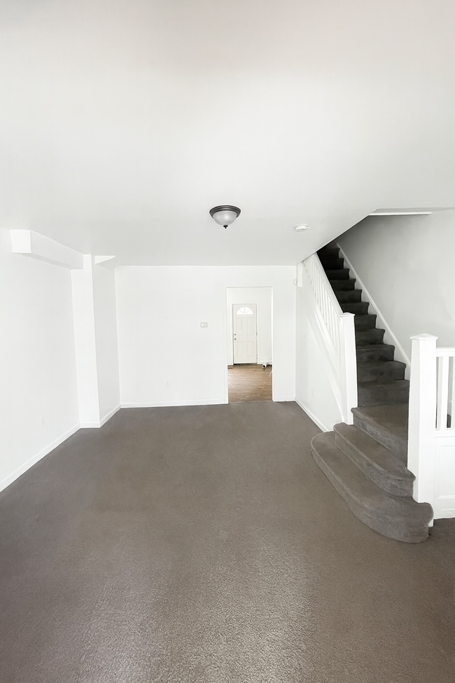 5638 Litchfield St in Philadelphia, PA - Building Photo - Building Photo