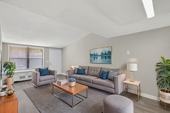 Heronwood Apartments
