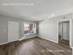 3993 N Campbell Ave in Tucson, AZ - Building Photo - Building Photo