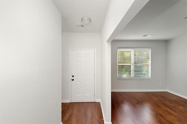 541 Tulip Ln in Mcdonough, GA - Building Photo - Building Photo