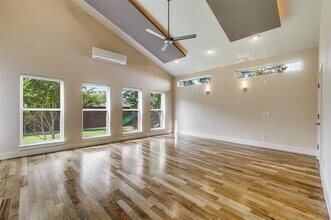3772 Seguin Dr in Dallas, TX - Building Photo - Building Photo