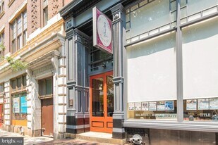 313 Arch St in Philadelphia, PA - Building Photo