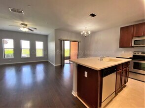 9668 Doris Ln in Orlando, FL - Building Photo - Building Photo
