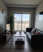 11235-11105 105 Ave NW, Unit SI ID1227720P in Edmonton, AB - Building Photo - Building Photo