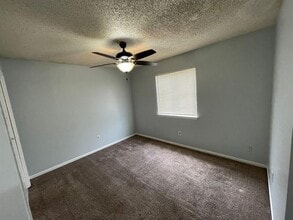 1603 Onion Creek Village Dr in Round Rock, TX - Building Photo - Building Photo