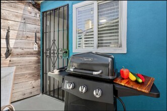 3841 Mission Blvd in San Diego, CA - Building Photo - Building Photo