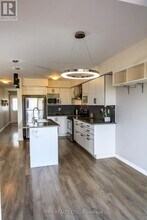 8309 Tulip Tree Dr in Niagara Falls, ON - Building Photo - Building Photo