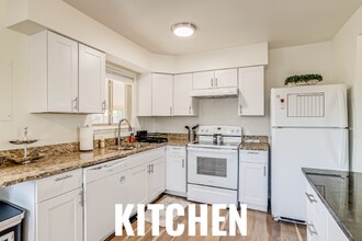 9341 Hoffman Way in Thornton, CO - Building Photo - Building Photo