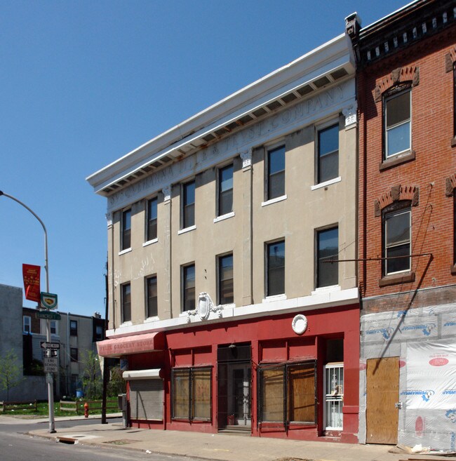 1611-1615 W Susquehanna Ave in Philadelphia, PA - Foto de edificio - Building Photo