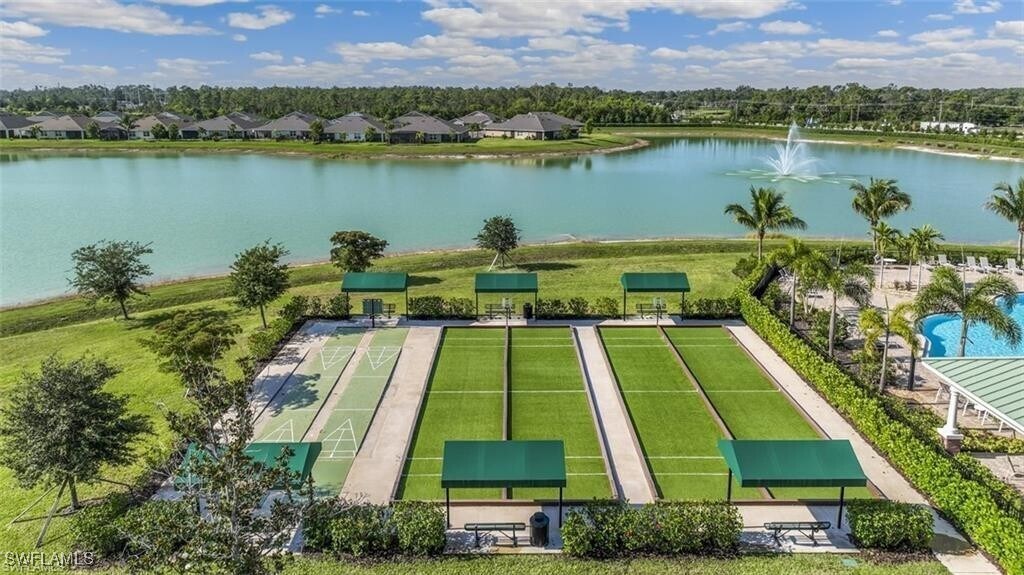 3944 Crosswater Dr in North Fort Myers, FL - Building Photo
