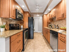 950 Ponce De Leon Rd in Boca Raton, FL - Building Photo - Building Photo