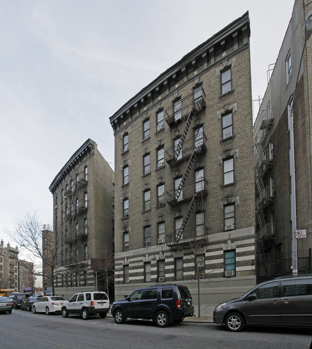 371 Wadsworth Ave in New York, NY - Building Photo