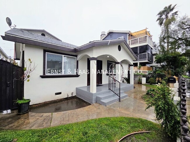 property at 1084 Walnut Ave