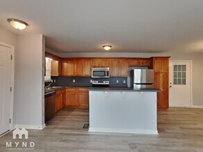 215 Sunrise Dr in Odenville, AL - Building Photo - Building Photo