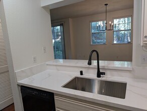 24153 Del Monte Dr. in Santa Clarita, CA - Building Photo - Building Photo
