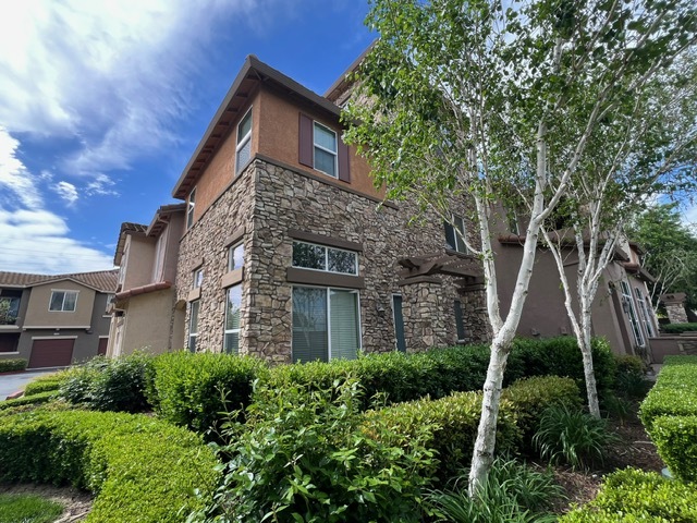 property at 2580 W El Camino Ave