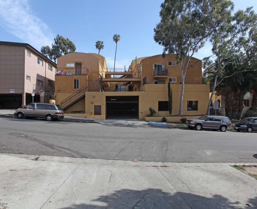 Loma Place Apartments in Los Angeles, CA - Building Photo